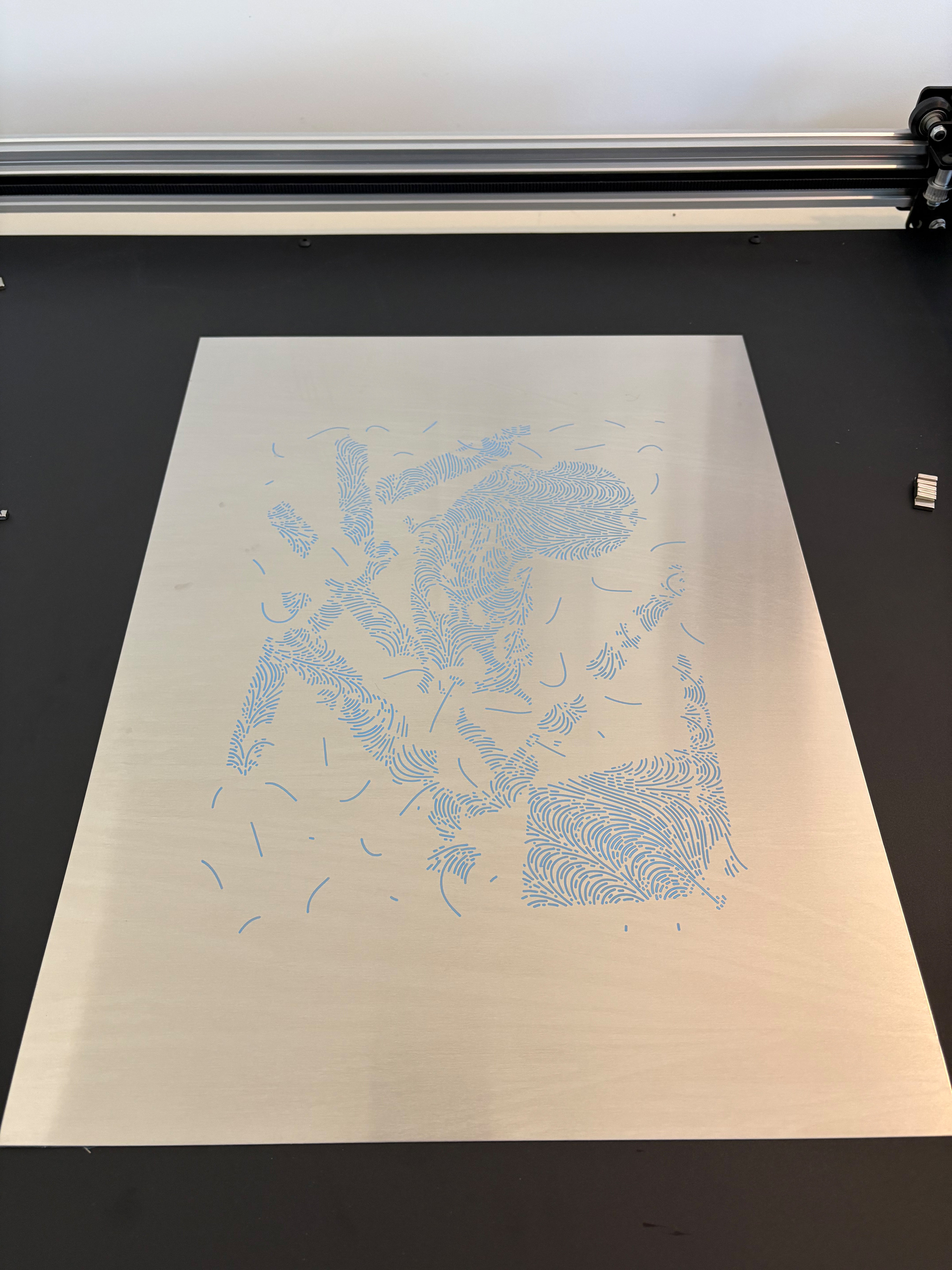 UUNA TEK ArtStation 2436 | Großformatiger Kunstplotter und Produktionssystem für generative Kunst in institutioneller Qualität (36” × 24”)