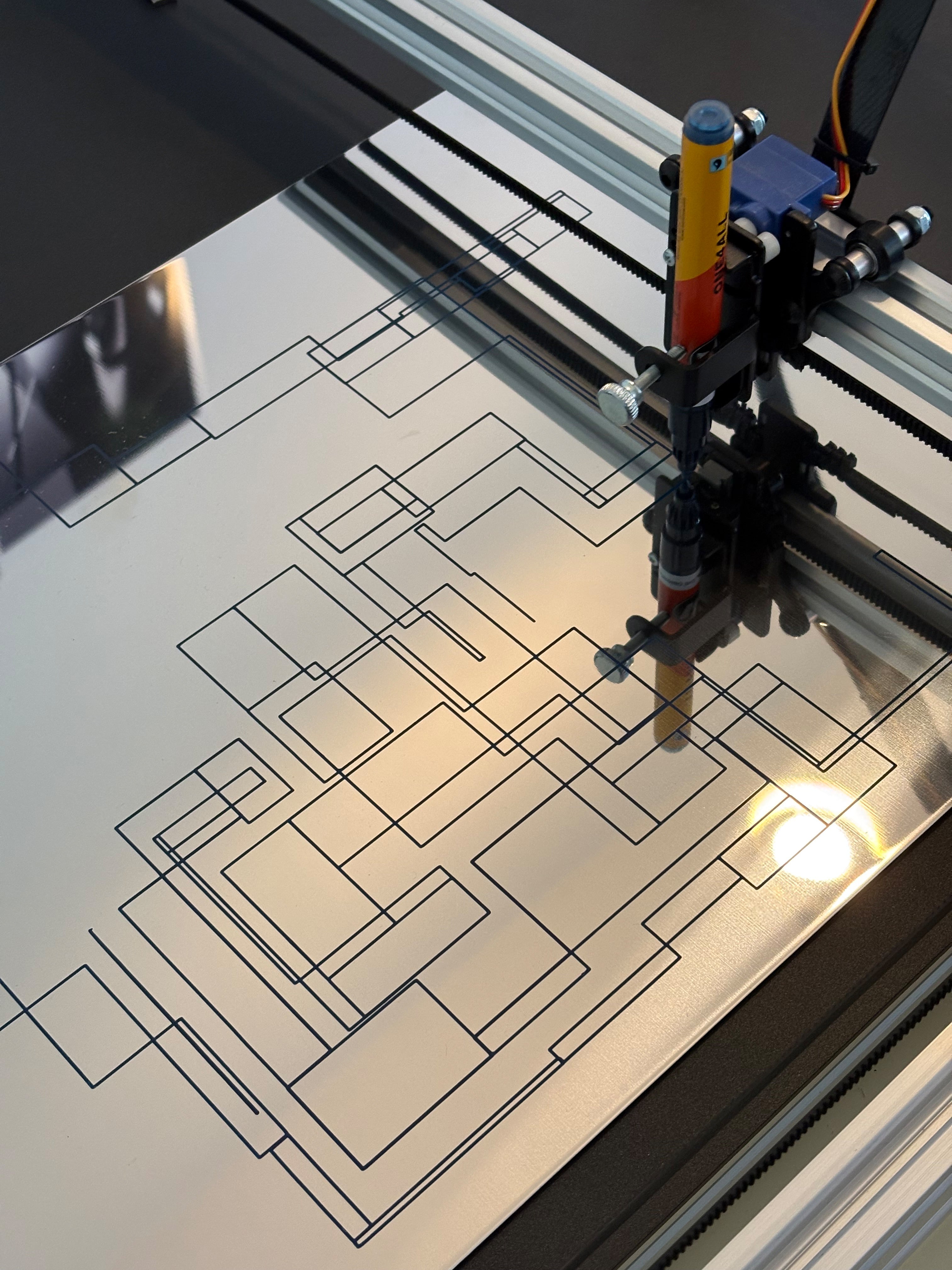 UUNA TEK ArtStation 2436 | Großformatiger Kunstplotter und Produktionssystem für generative Kunst in institutioneller Qualität (36” × 24”)
