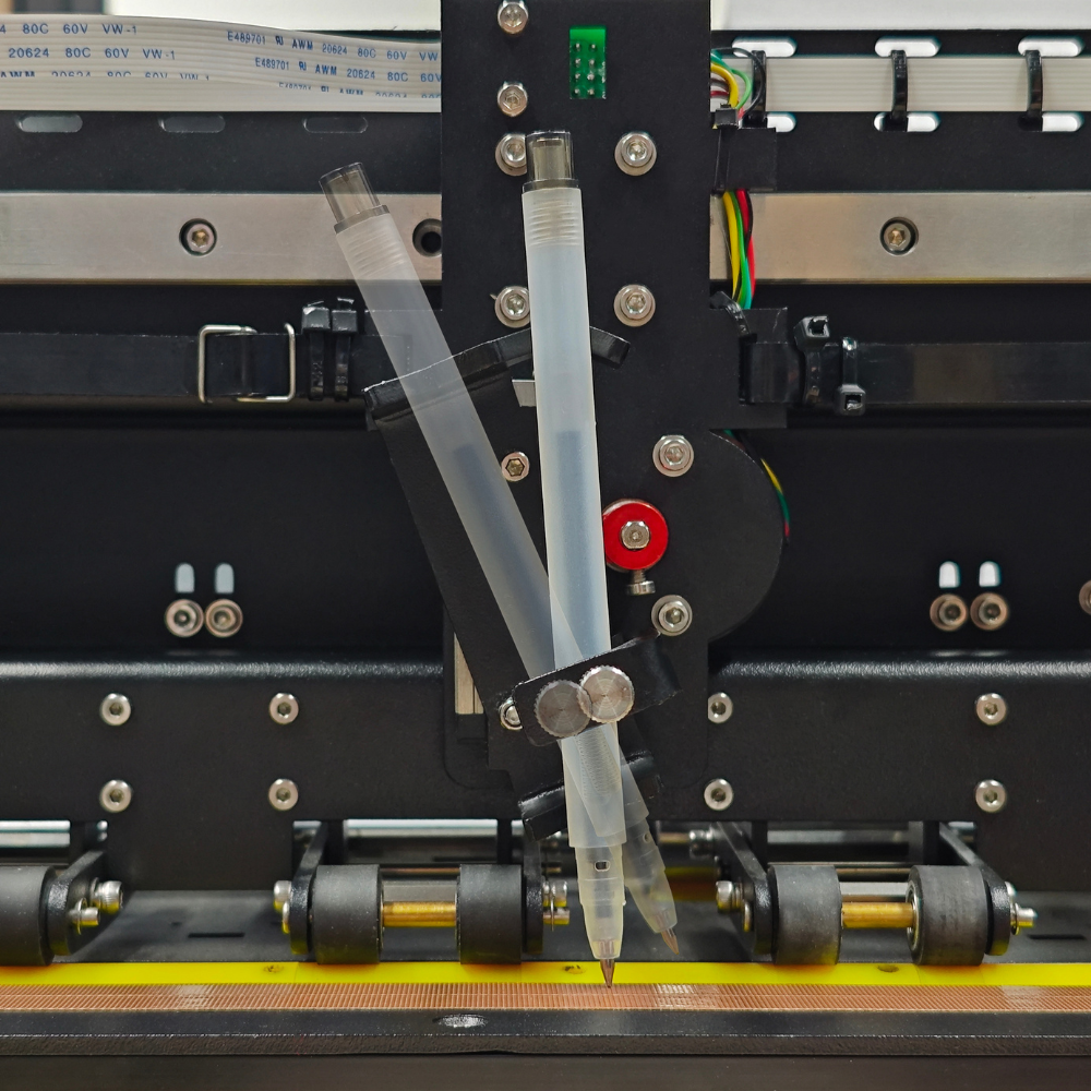 Universal Pen Holder for iAuto Automatic Handwriting Machine – Adjustable Vertical & Slanted Mounting Angles - UUNA TEK CO.,LIMITED