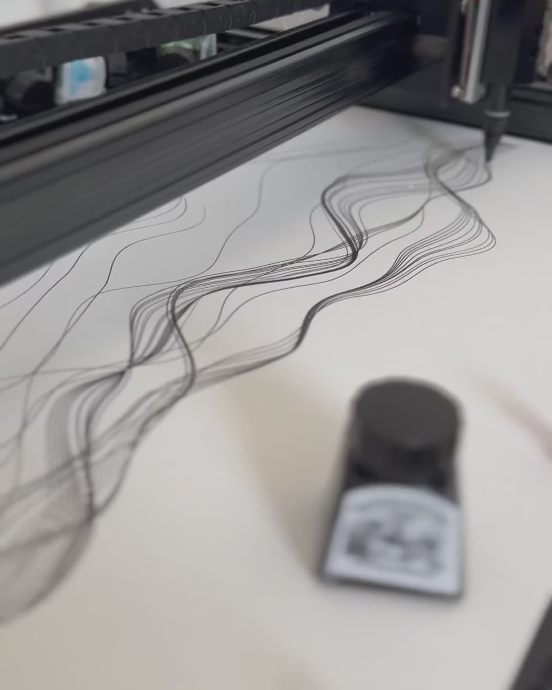 UUNA TEK 3.0 A3 Vorgefertigter Premium All-in-One Stift-Plotter Zeichenroboter mit WiFi & SD-Karte – Kompakt, Leiser, Schneller, Präziser